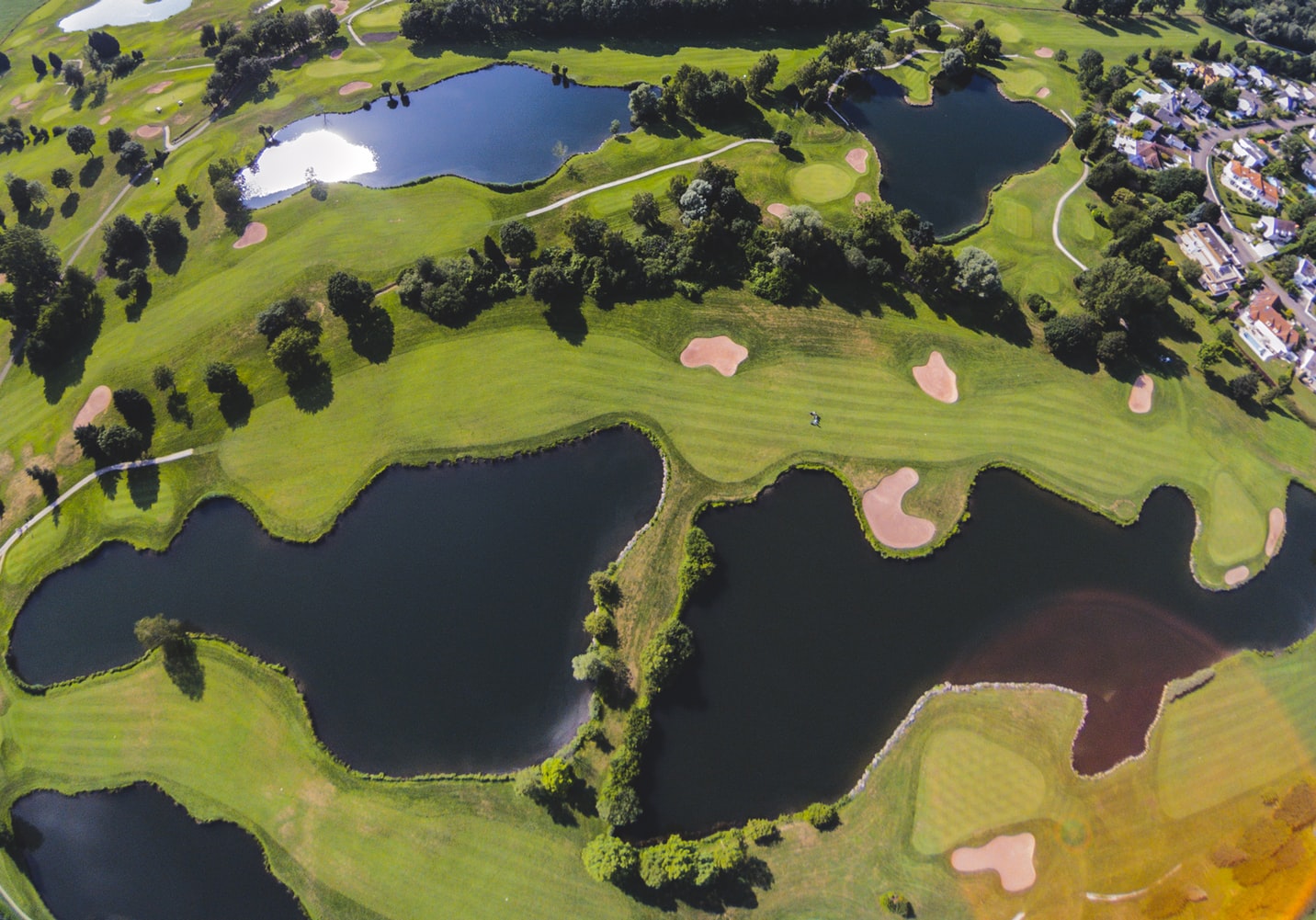 Best Golf Courses In Austin: golf green from above